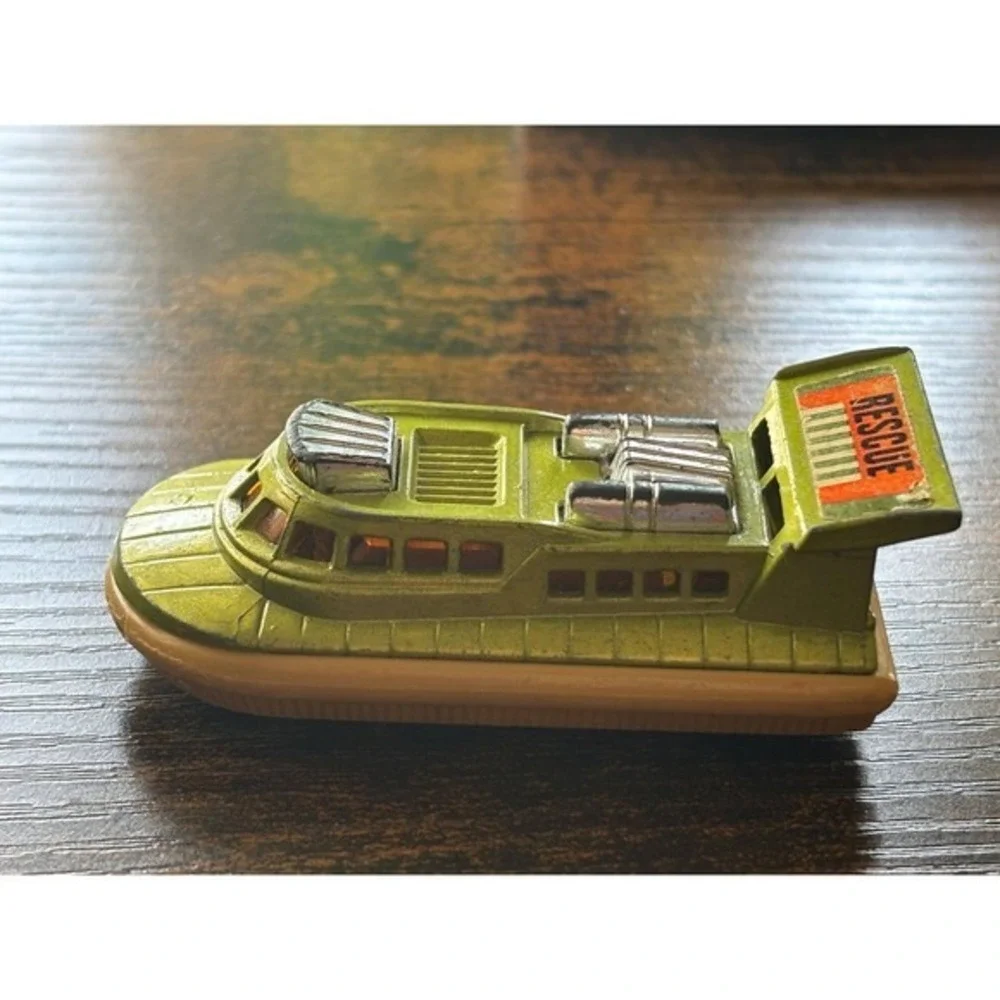 1972 Matchbox Superfast Hovercraft No. 72 & 2 – Vintage Lesney Rescue Vehicle